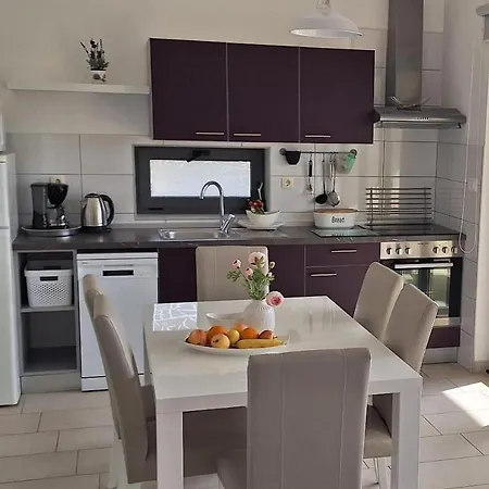 Apartment Family-friendly With Swimming Pool Brodarica, - 20248